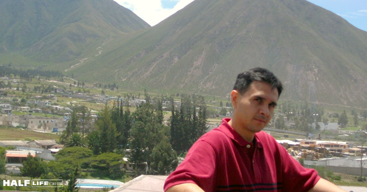 HLC Marcelo at Mitad del Mundo web