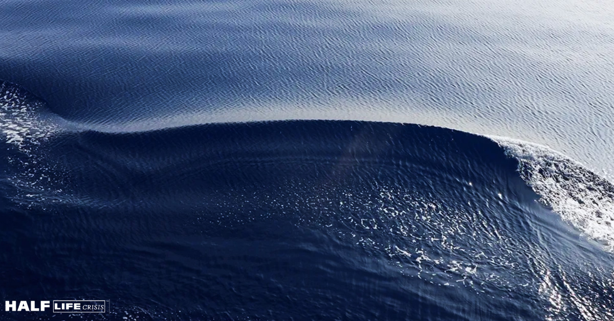 HLC shallow waves over the ocean